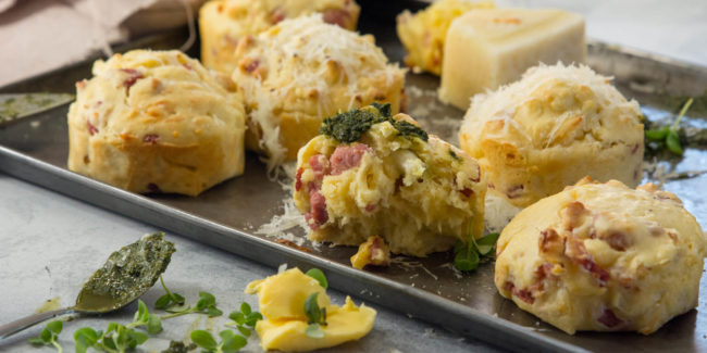Bacon, Cheese & Cauliflower Muffins