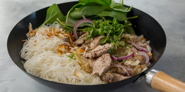 Thai Pork Fillet Green Curry with Vermicelli Noodles